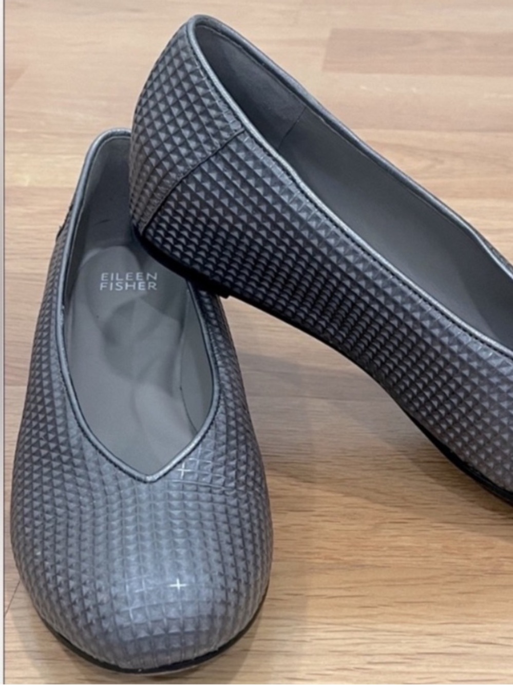 Eileen Fisher Gray Textures Flats, Size 8,5